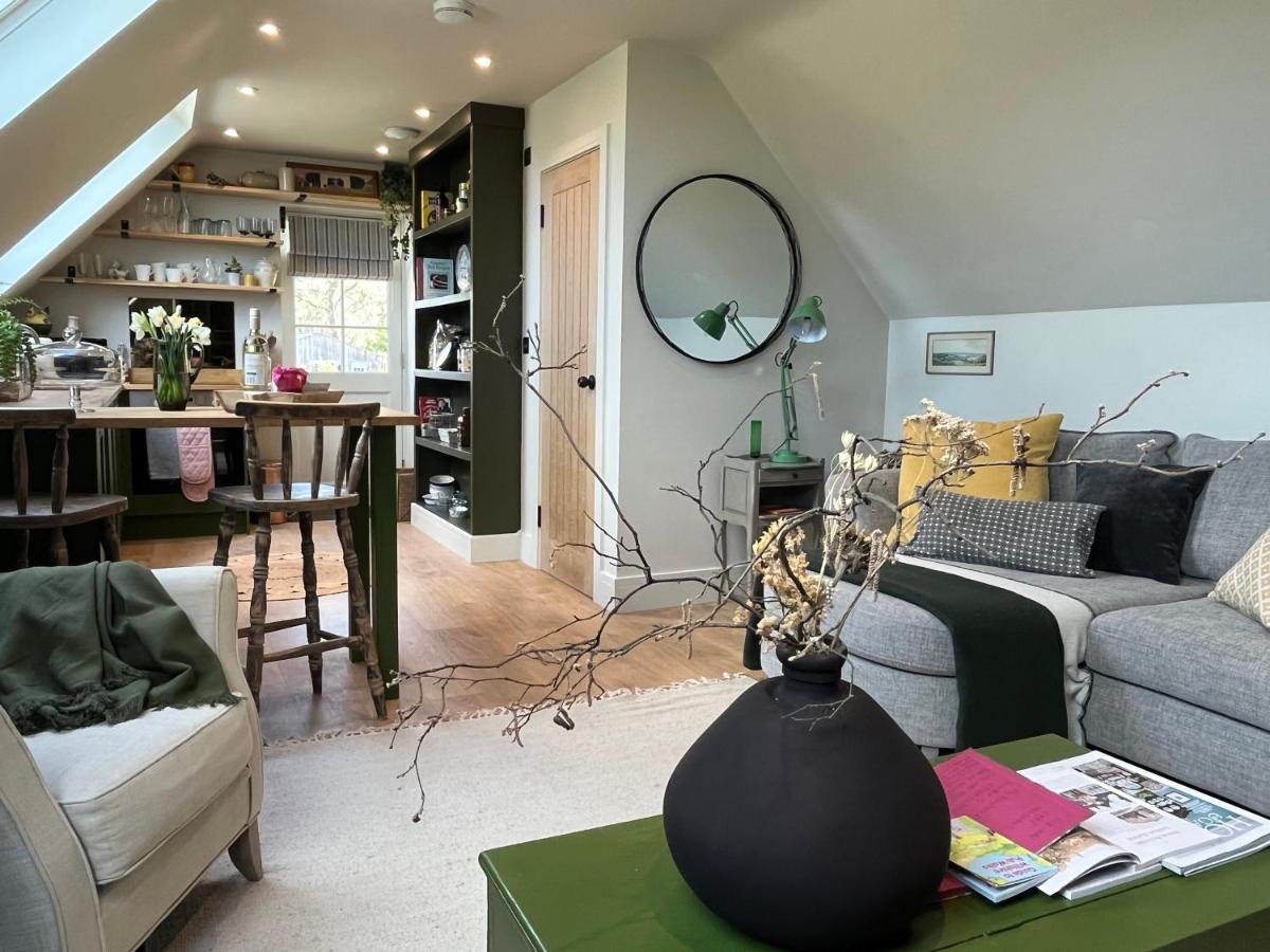 Pear Tree Loft Apartman Lacock Kültér fotó